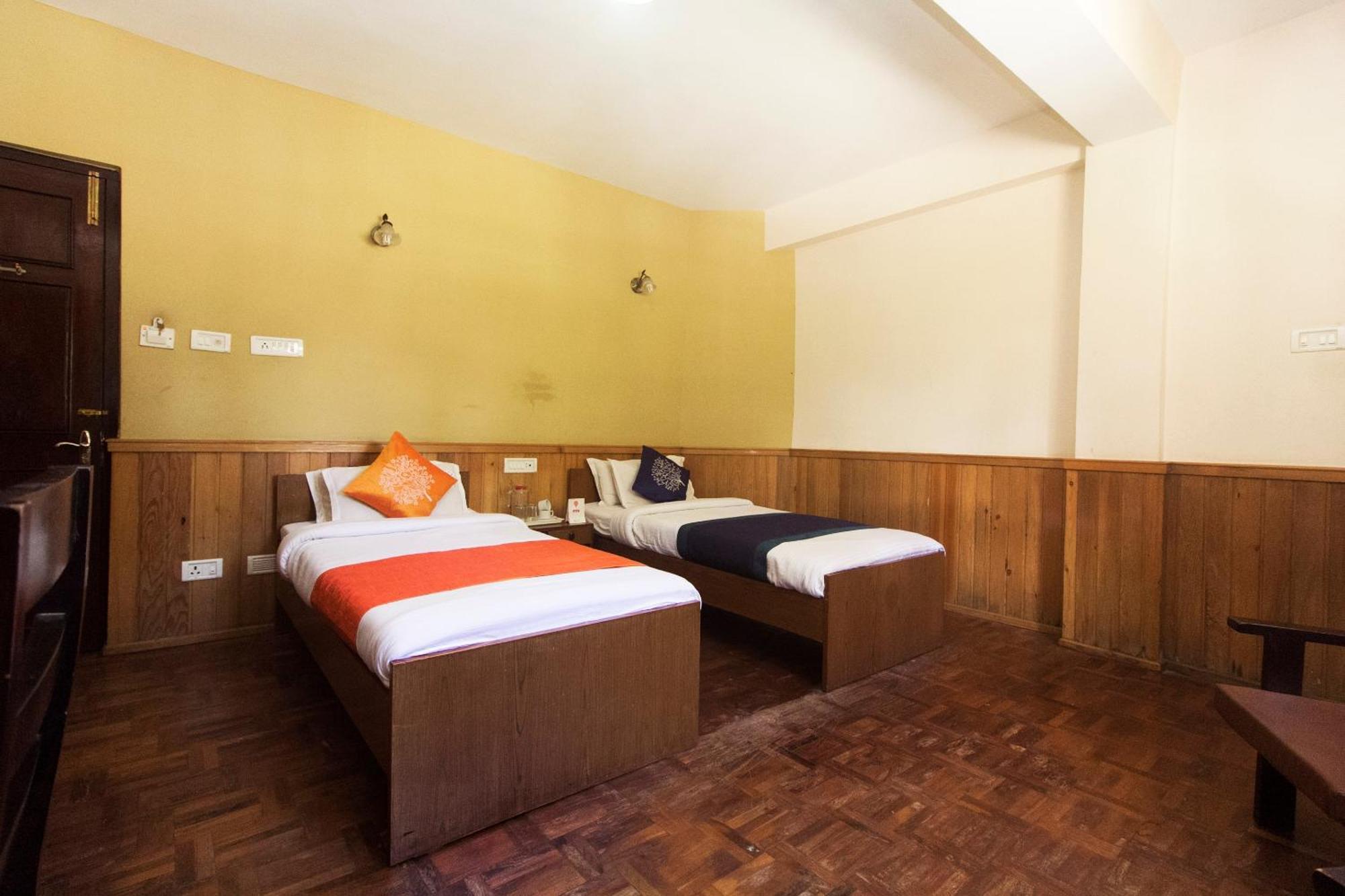 גנגטוק Oyo 10587 Vanjula Residency מראה חיצוני תמונה